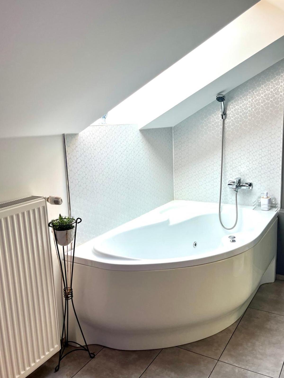 Chill Apartman Budakalász Buitenkant foto